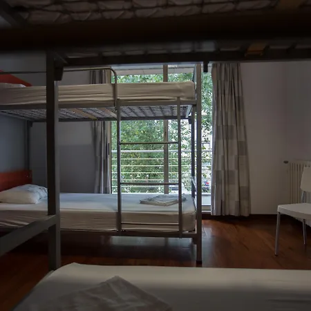 Hostal Hi - De Juventude