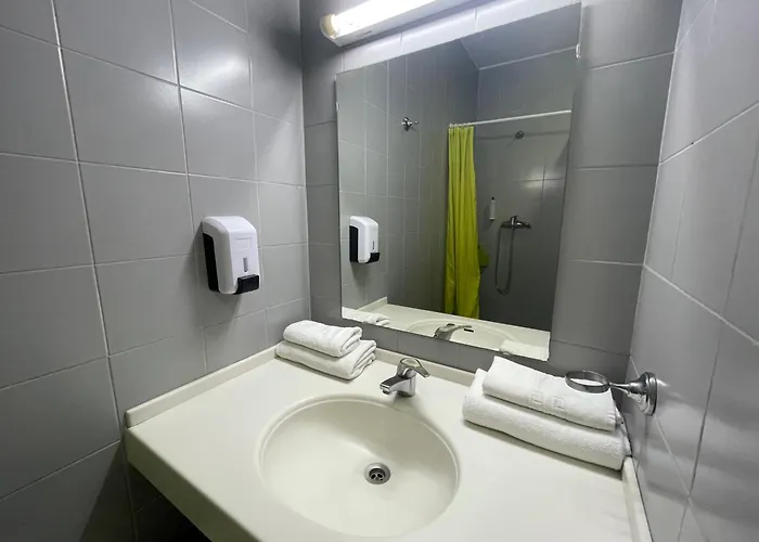 Hostal Hi - De Juventude Oporto