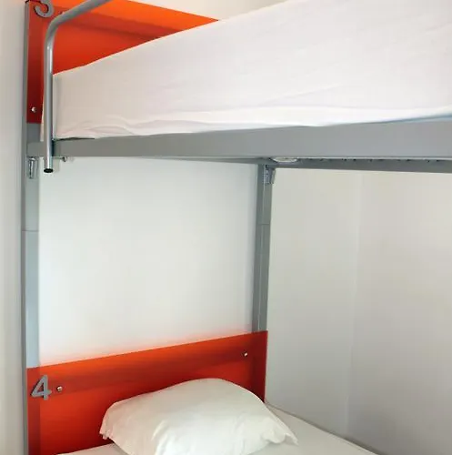 Hostal Hi - De Juventude