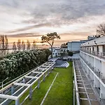 Hi - De Juventude Hostel